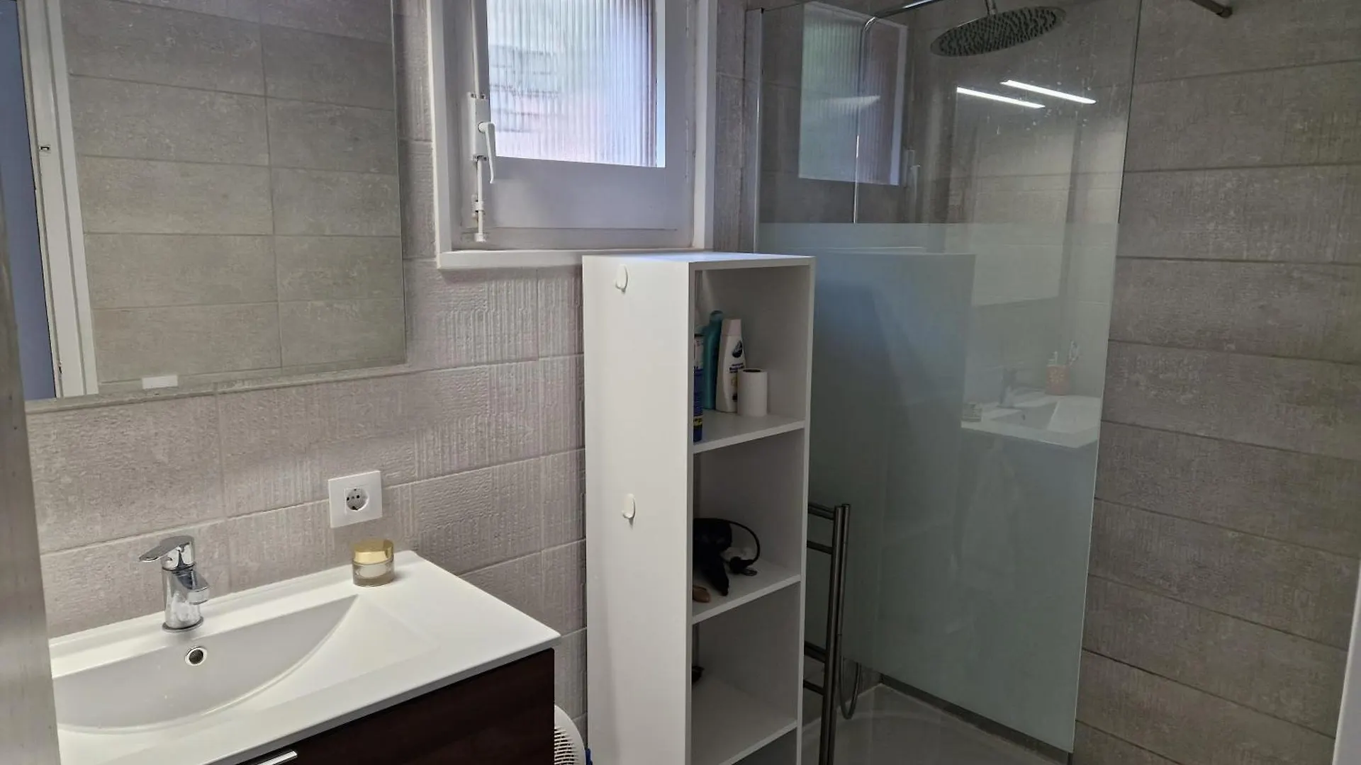 Дом отдыха Villa 200 M2 5 Chambres, Piscine, Vue Sur Mer Льорет-де-Мар Испания